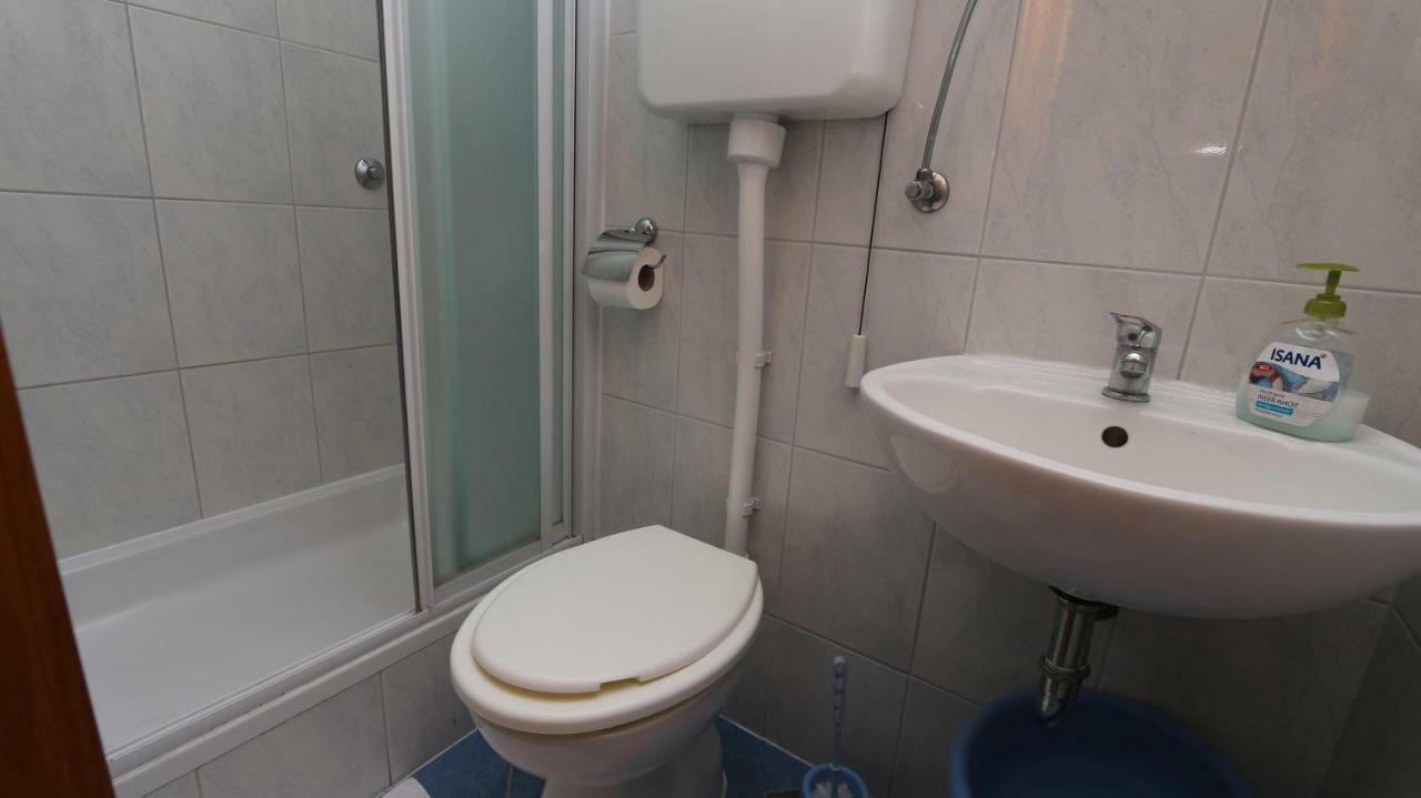 Dinka Guesthouse Makarska Luaran gambar